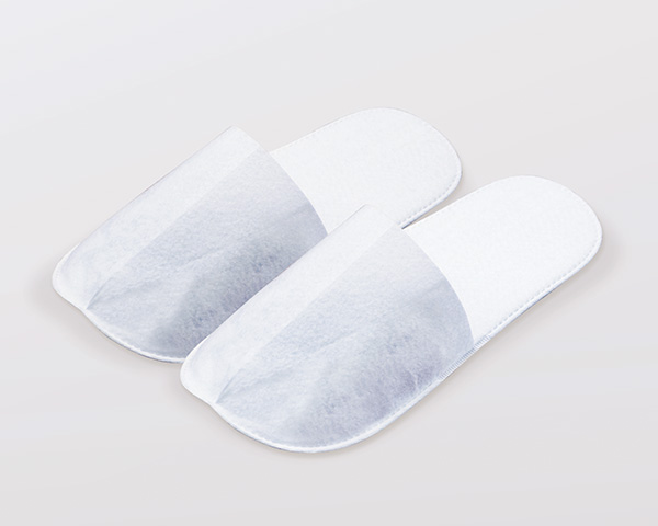 清潔で安心できる足元のご提供。ホテル向け「個包装スリッパ」のご提案