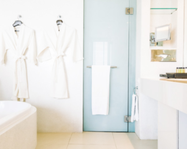  開封でふんわり膨らむ圧縮ボディスポンジ｜ホテル・旅館向け清潔アメニティ