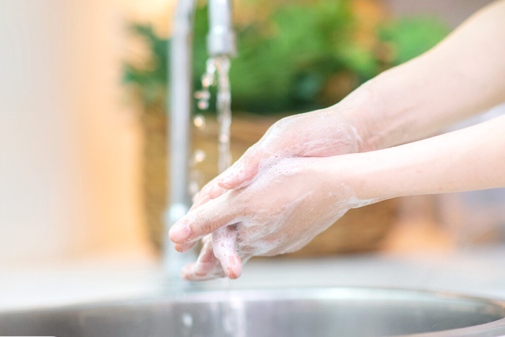 _サムネイル-1024x683 宿泊施設の「手洗い環境」は、安心感を左右する重要なポイント