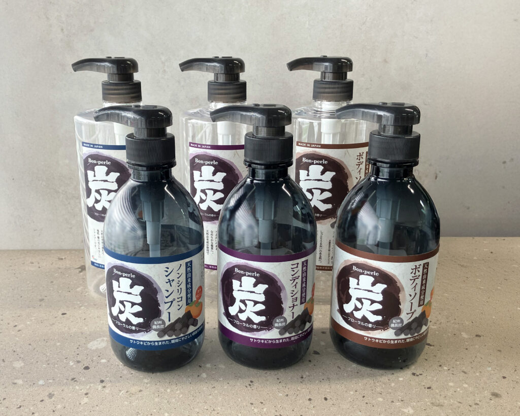 _APボトル-1024x819 梅雨・夏の“ニオイ対策”できていますか？温浴施設におすすめの炭インバスシリーズ